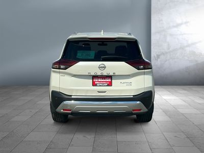 2023 Nissan Rogue — detail view