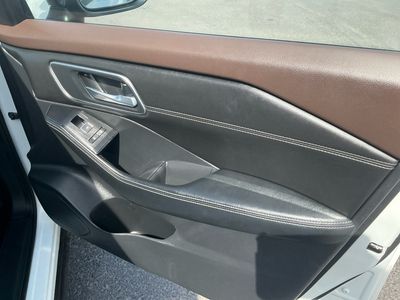 2023 Nissan Rogue — photo 21 view