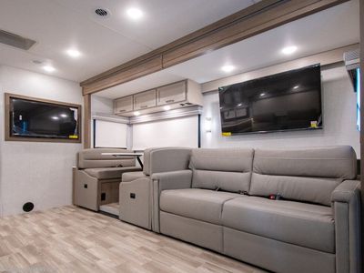 2026 Thor Motor Coach Windsport - Photo 8