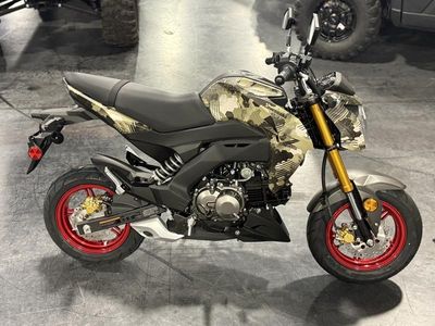 2026 Kawasaki Z125 PRO Cypher Camo Beige — photo 7 view