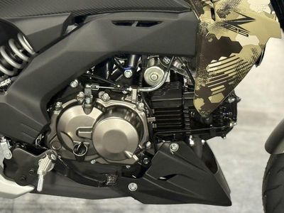 2026 Kawasaki Z125 PRO Cypher Camo Beige — photo 13 view