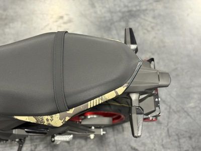 2026 Kawasaki Z125 PRO Cypher Camo Beige — photo 14 view