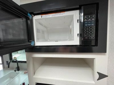 2026 Jayco Jay Flight SLX - Photo 13