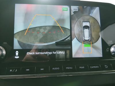 2024 Mitsubishi Outlander - Photo 16