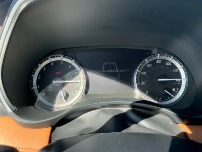 2022 Toyota Highlander — photo 10 view