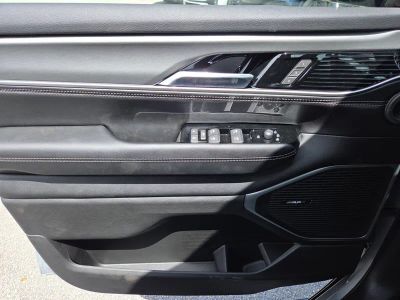 2026 Jeep Grand Wagoneer — photo 15 view