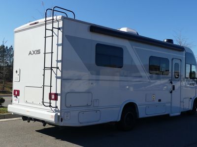 2025 Thor Motor Coach Axis - Photo 3