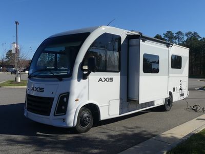 2025 Thor Motor Coach Axis - Photo 2