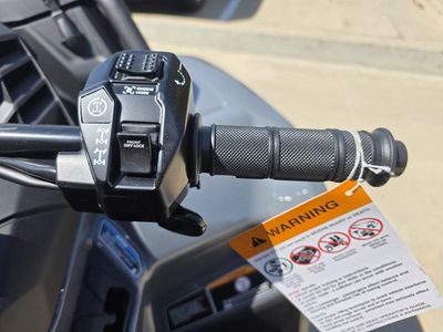 2026 Can-Am Outlander X mr 700 - Photo 9