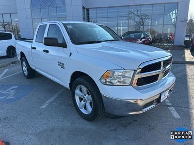 2024 RAM 1500 Classic - Photo 2