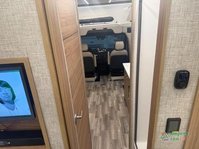 2026 Tiffin Motorhomes Wayfarer — photo 33 view