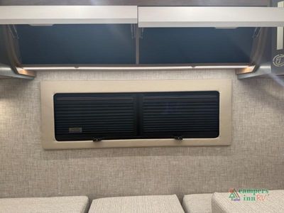 2026 Tiffin Motorhomes Wayfarer — photo 32 view