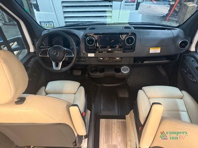 2026 Tiffin Motorhomes Wayfarer — photo 16 view
