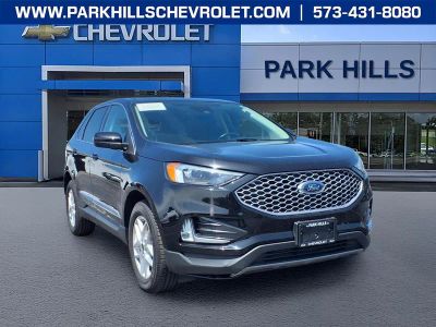 2024 Ford Edge SEL in Black — front three-quarter view