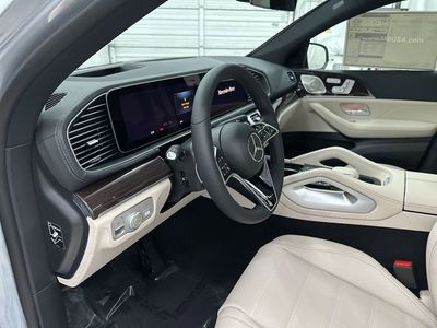 2026 Mercedes-Benz GLE — photo 44 view