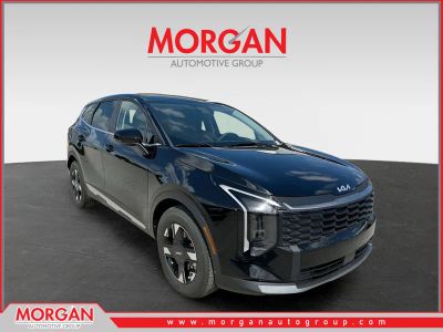 2026 Kia Sportage LX in Ebony — front three-quarter view
