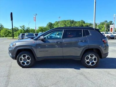 2022 Jeep Compass — side profile view