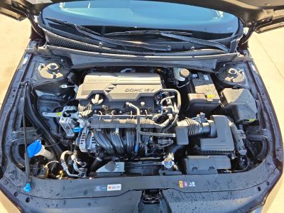 2026 Hyundai Elantra — photo 22 view