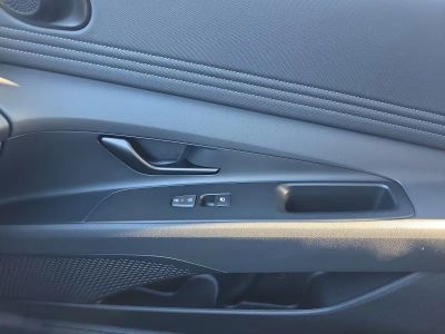 2026 Hyundai Elantra — photo 21 view