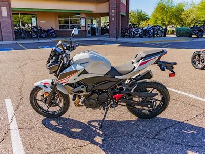 2023 Kawasaki Z400 ABS - Photo 6