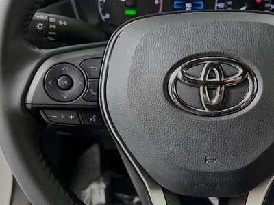 2025 Toyota Corolla Hybrid - Photo 16