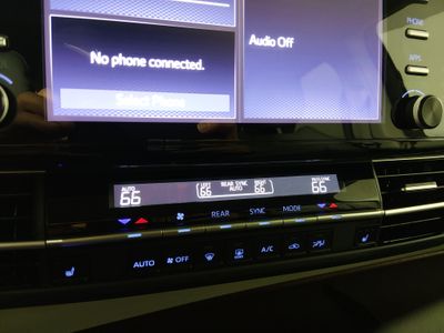 2024 Toyota Sienna - Photo 19