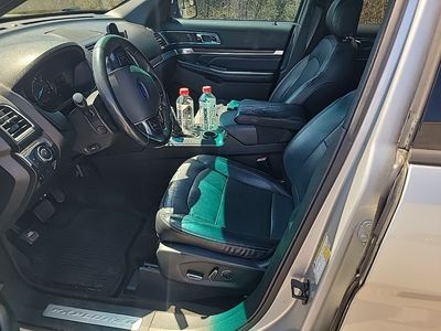 2016 Ford Explorer - Photo 4