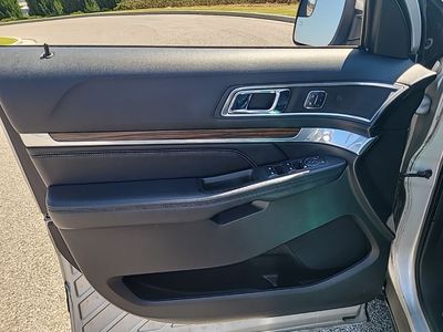 2016 Ford Explorer - Photo 14