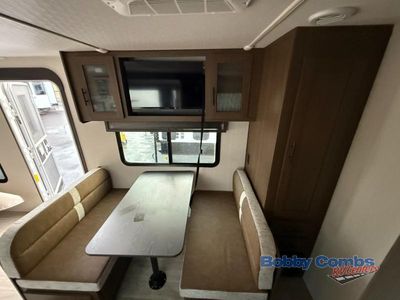 2026 Forest River RV WILCAT - Photo 15