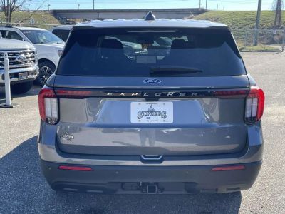 2026 Ford Explorer - Photo 4