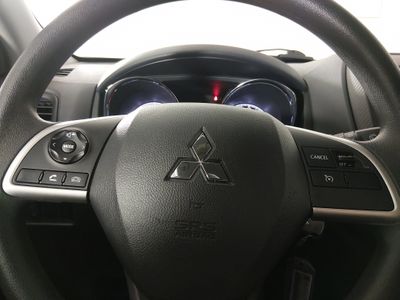 2025 Mitsubishi Outlander Sport — photo 12 view