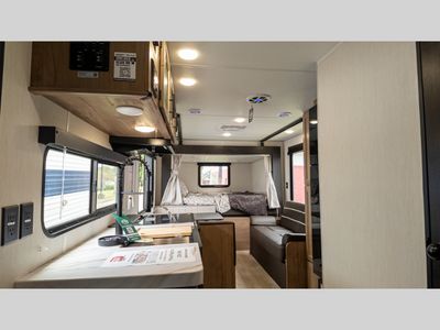 2025 Forest River RV Cherokee Grey Wolf - Photo 32