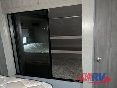 2022 Coachmen RV Catalina - Photo 44