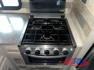 2022 Coachmen RV Catalina - Photo 21