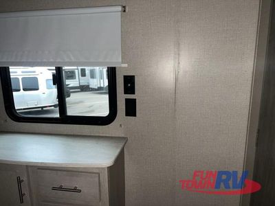 2022 Coachmen RV Catalina - Photo 42