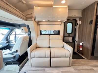 2026 Thor Motor Coach DELANO - Photo 12