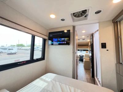 2026 Thor Motor Coach DELANO - Photo 17