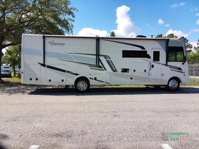 2023 Coachmen RV Mirada - Photo 10