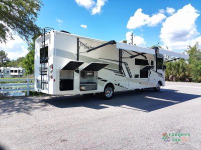 2023 Coachmen RV Mirada - Photo 33
