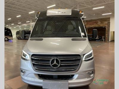2020 Leisure Travel Vans Serenity - Photo 2