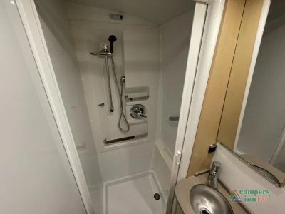 2020 Leisure Travel Vans Serenity - Photo 18