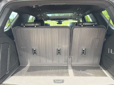 2025 GMC Yukon - Photo 32