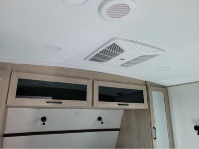 2026 Grand Design Imagine - Photo 26