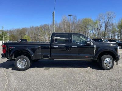 2026 Ford Super Duty - Photo 2