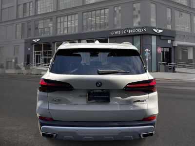 2024 BMW X5 — detail view