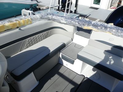 2026 Hurricane SunDeck 217 OB - Photo 11
