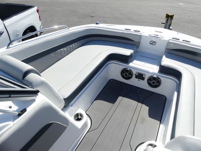 2026 Hurricane SunDeck 217 OB - Photo 13