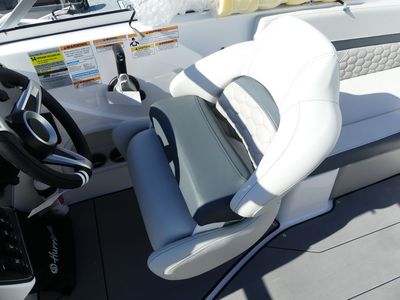 2026 Hurricane SunDeck 217 OB - Photo 7