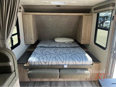 2022 Winnebago Industries Towables Micro Minnie - Photo 7