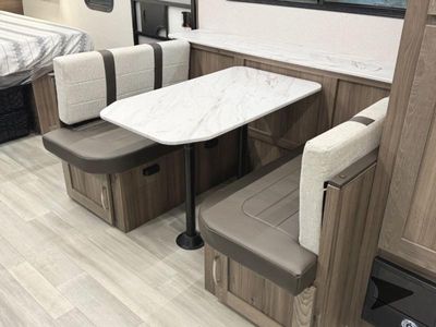 2025 Wayfinder RV GO EXPLORE - Photo 4